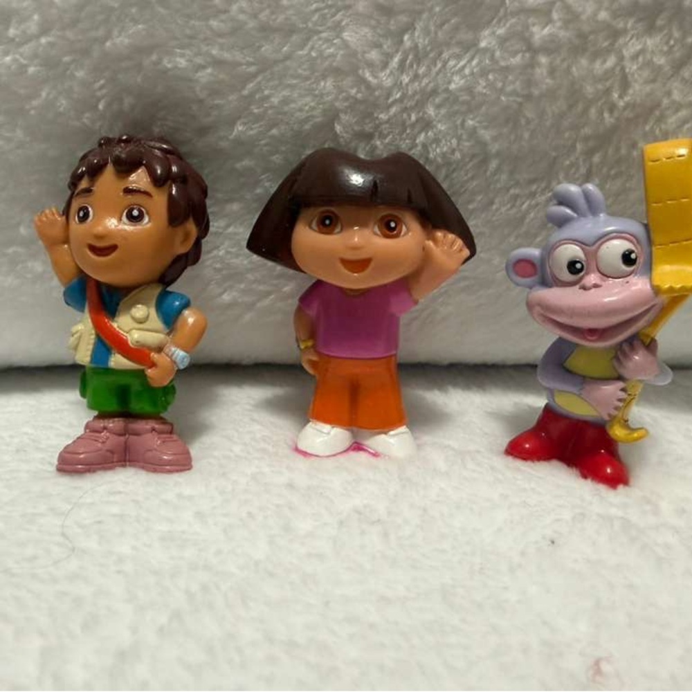 Adventure Friends Toy Set